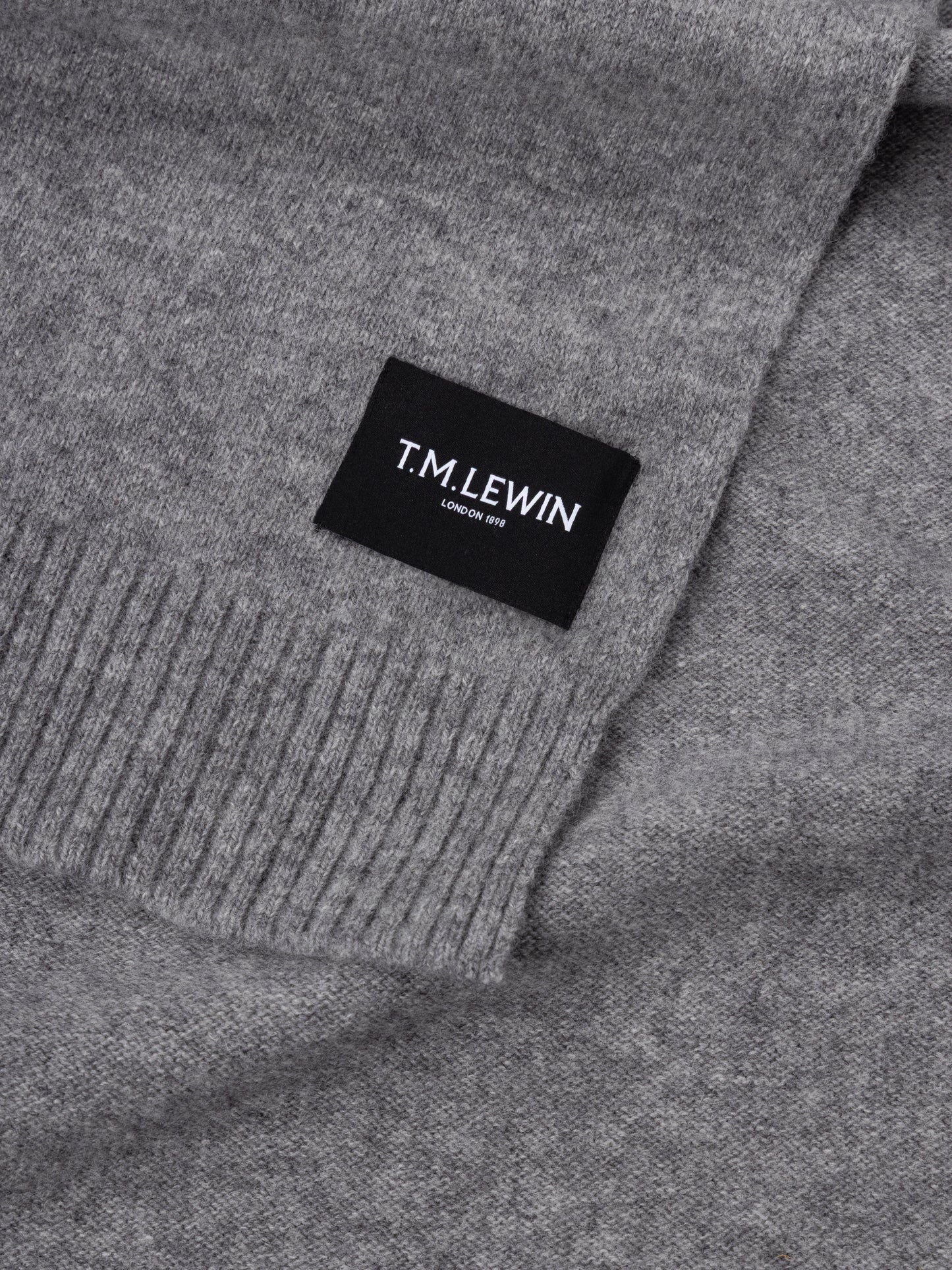 The Wool Beanie & Scarf Gift Set