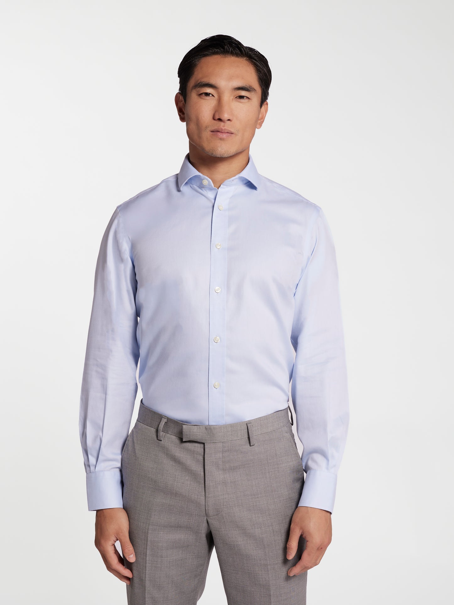 Non-Iron Light Blue Twill Regular Fit Single Cuff Semi Cutaway Collar Shirt