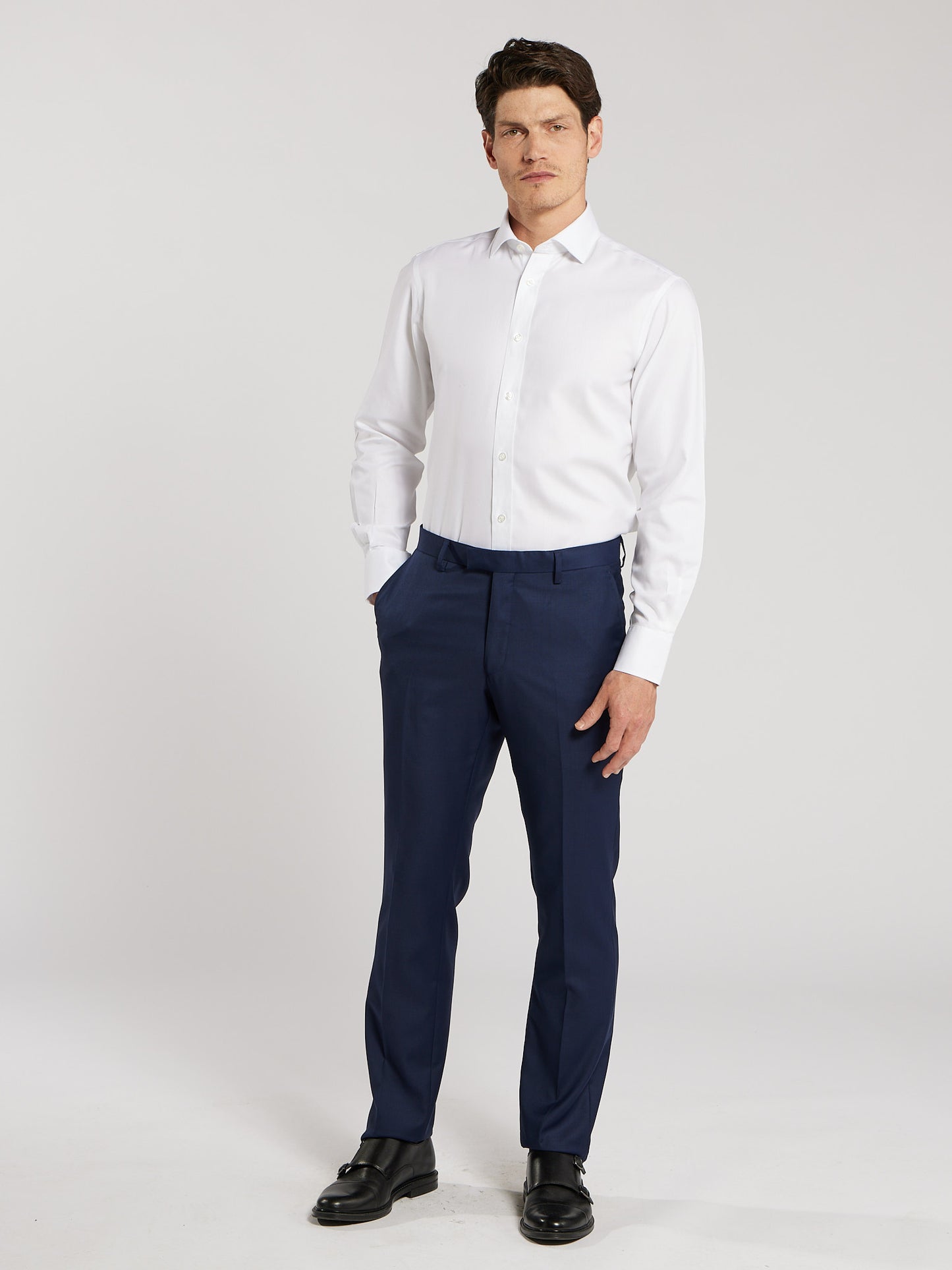 Non-Iron White Lightweight Twill Regular Fit Single Cuff Classic Collar Shirt