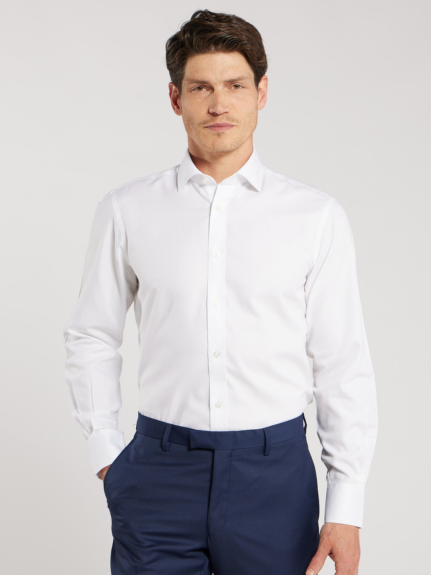 Non-Iron White Lightweight Twill Regular Fit Single Cuff Classic Collar Shirt
