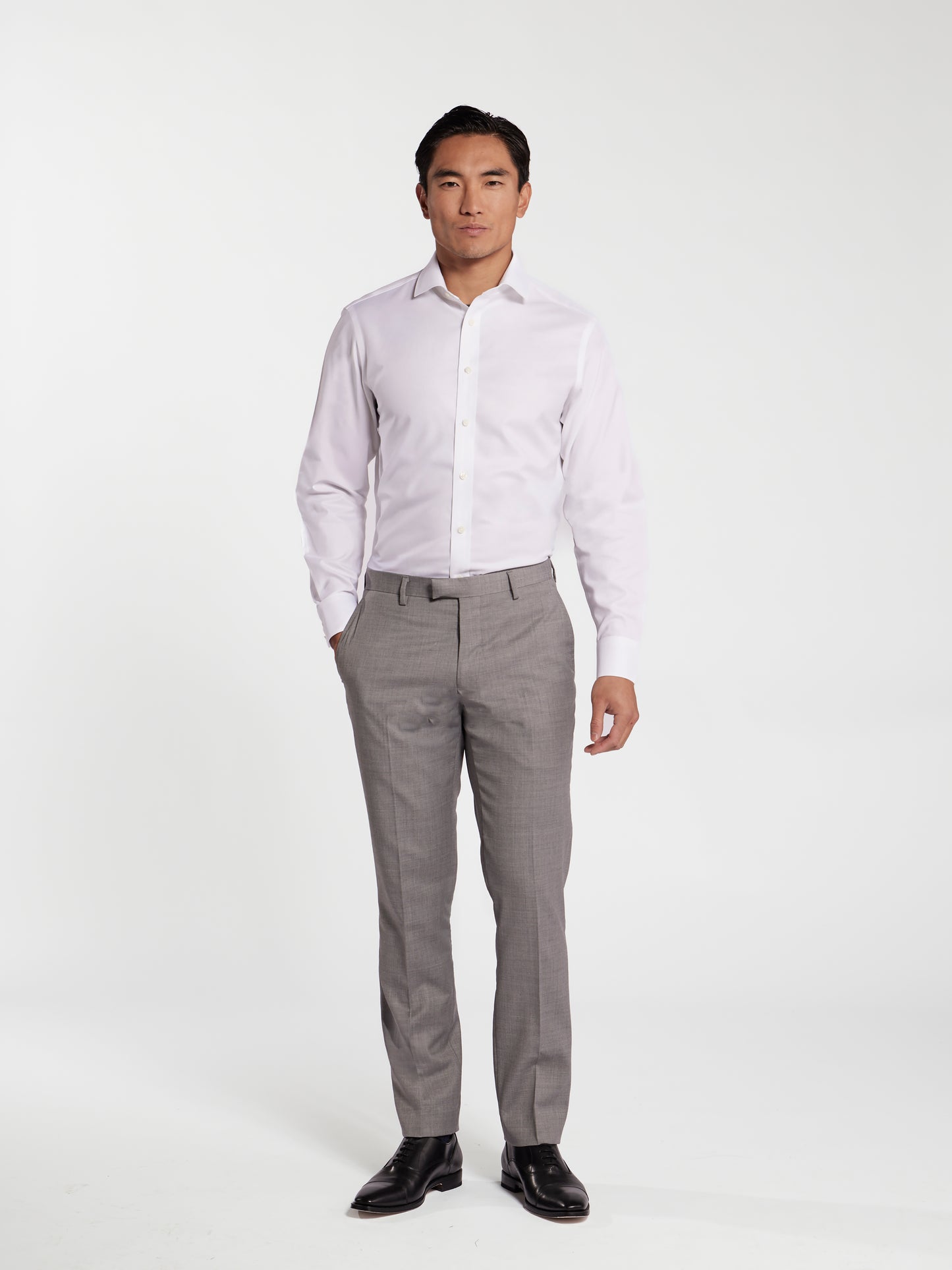 Non-Iron White Twill Fitted Single Cuff Classic Collar Shirt