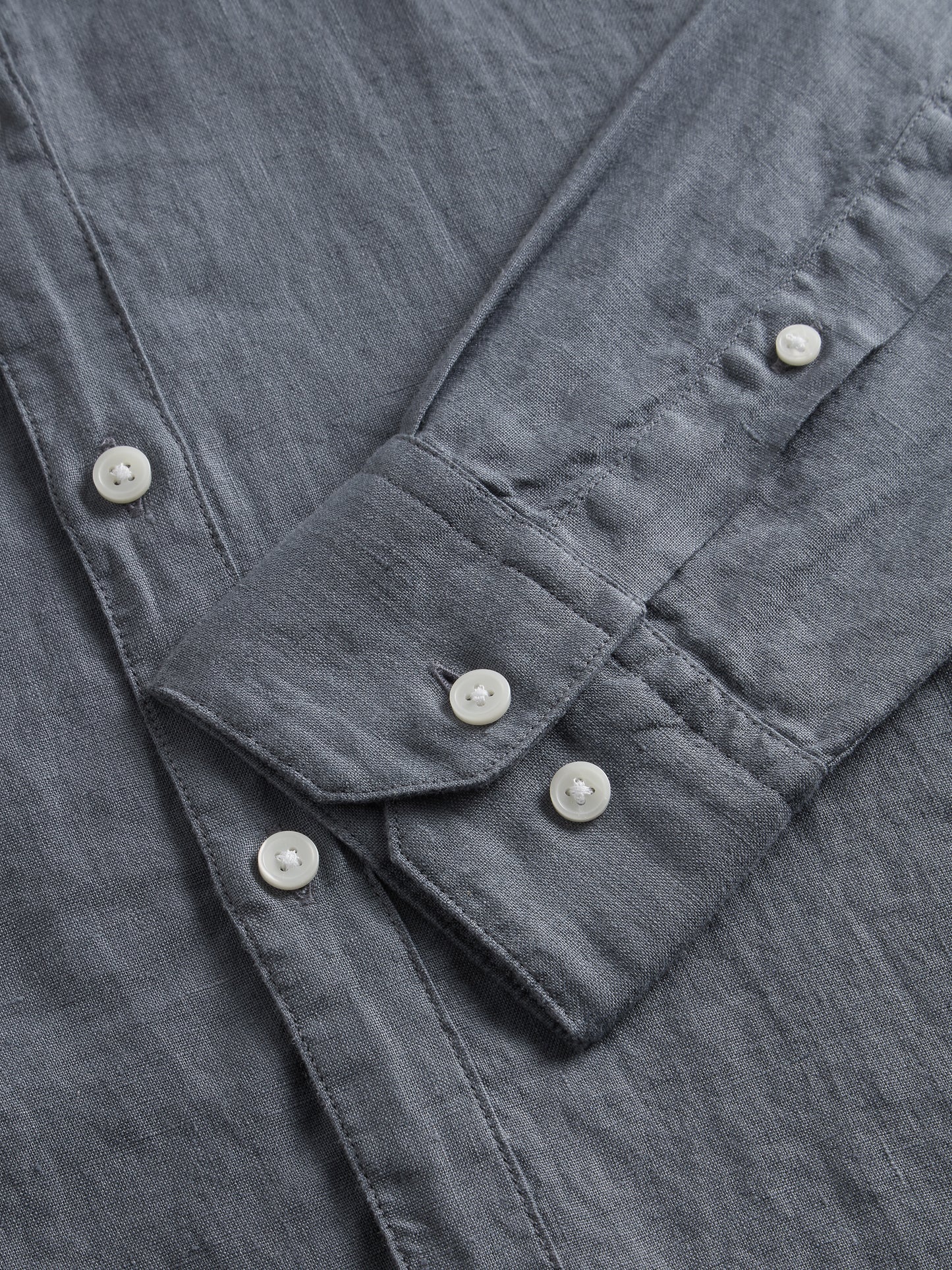 The Linen Shirt
