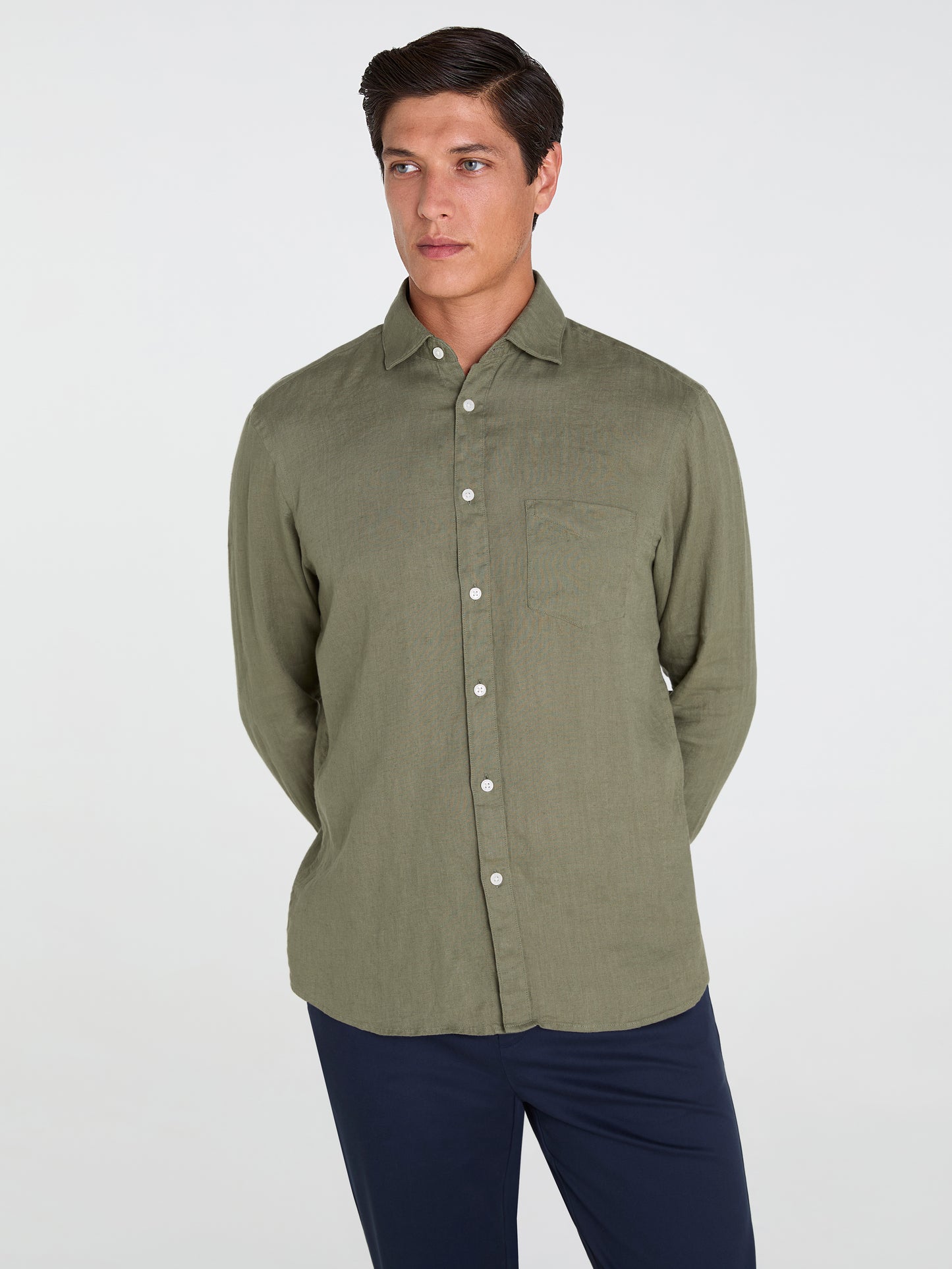 The Linen Shirt
