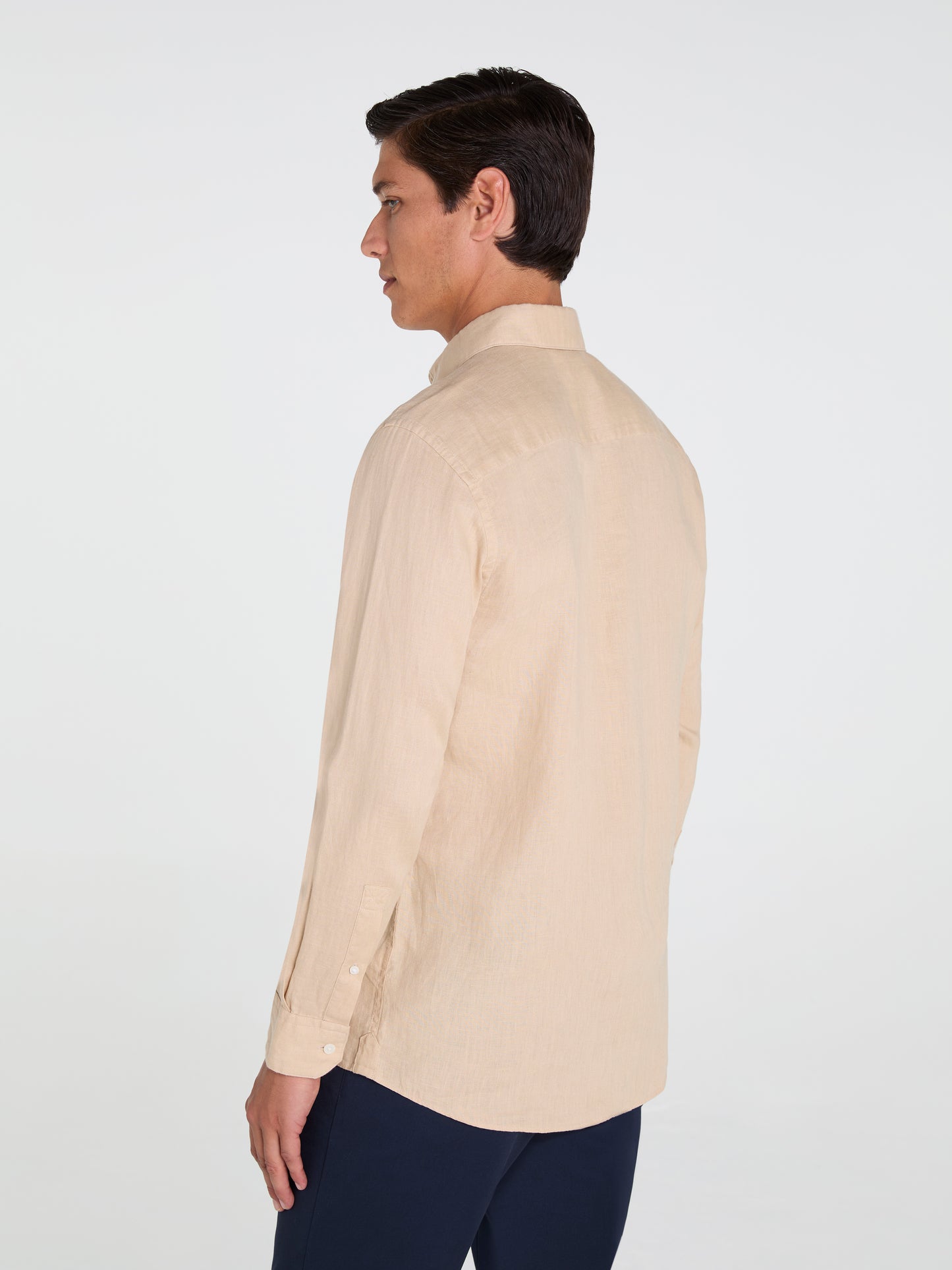 The Linen Shirt