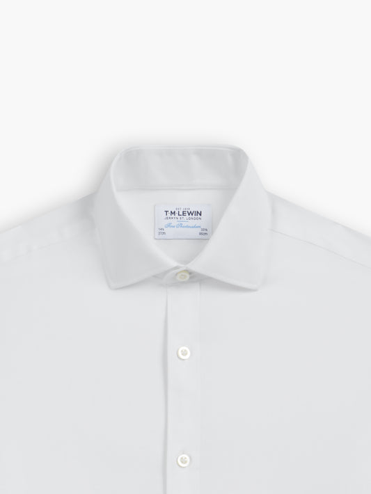 Non-Iron White Royal Oxford Fitted Dual Cuff Classic Collar Shirt