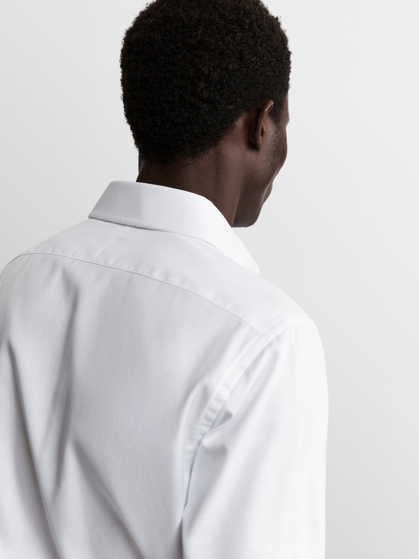 White Poplin Stretch Regular Fit Single Cuff Classic Collar Shirt