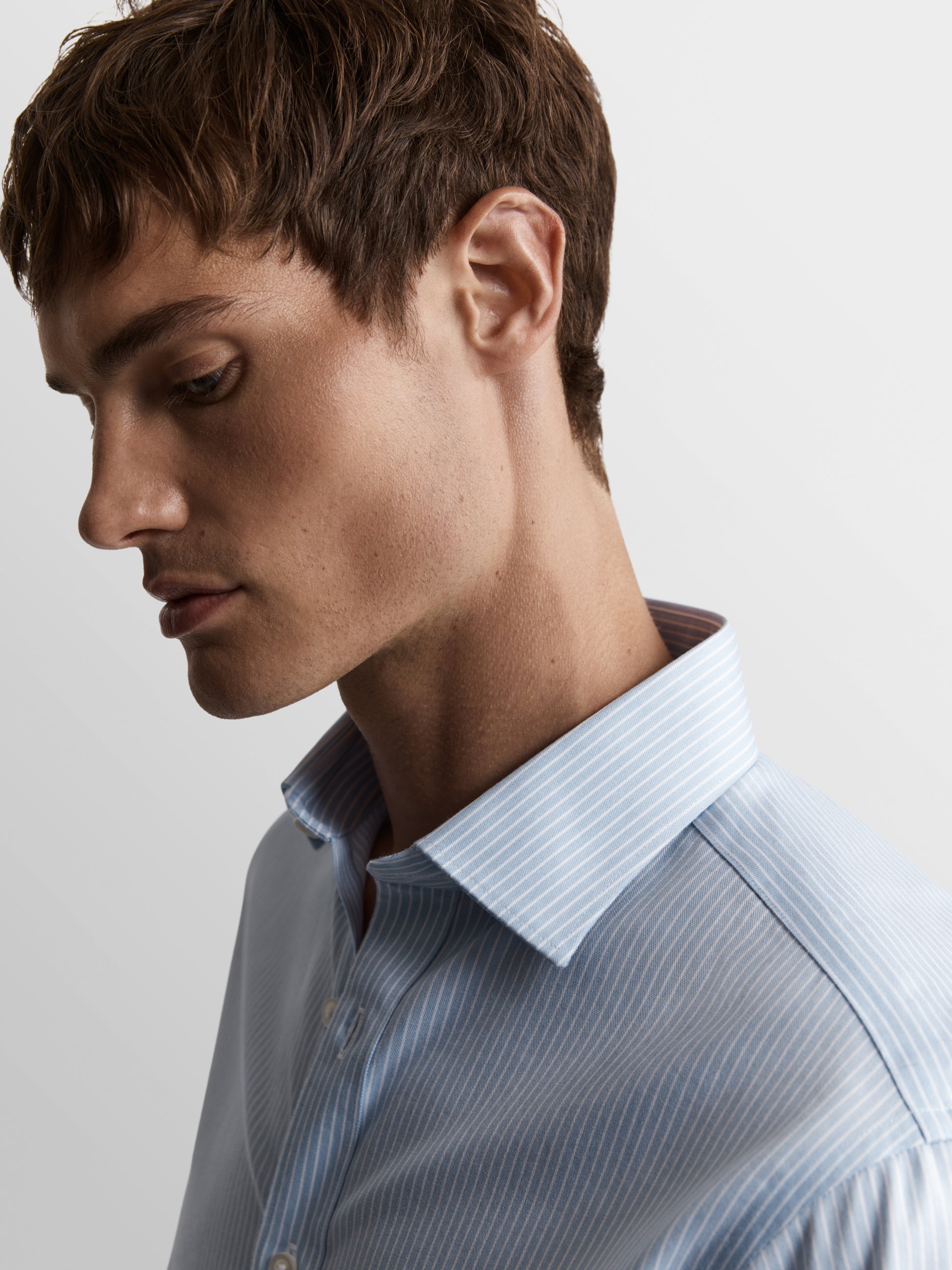 Image 3 of Non-Iron Blue Chalk Stripe Twill Fitted Dual Cuff Classic Collar Shirt