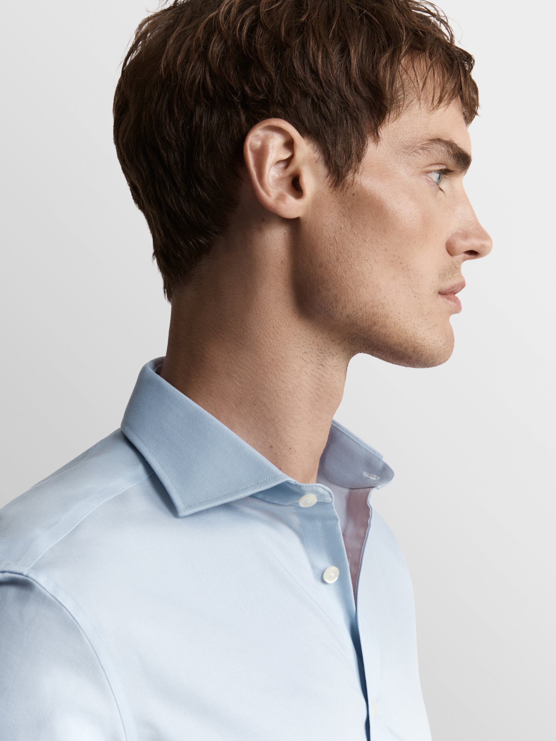 Image 2 of Non-Iron Slim Fit Sky Blue Plain Poplin Classic Collar Single Cuff Shirt