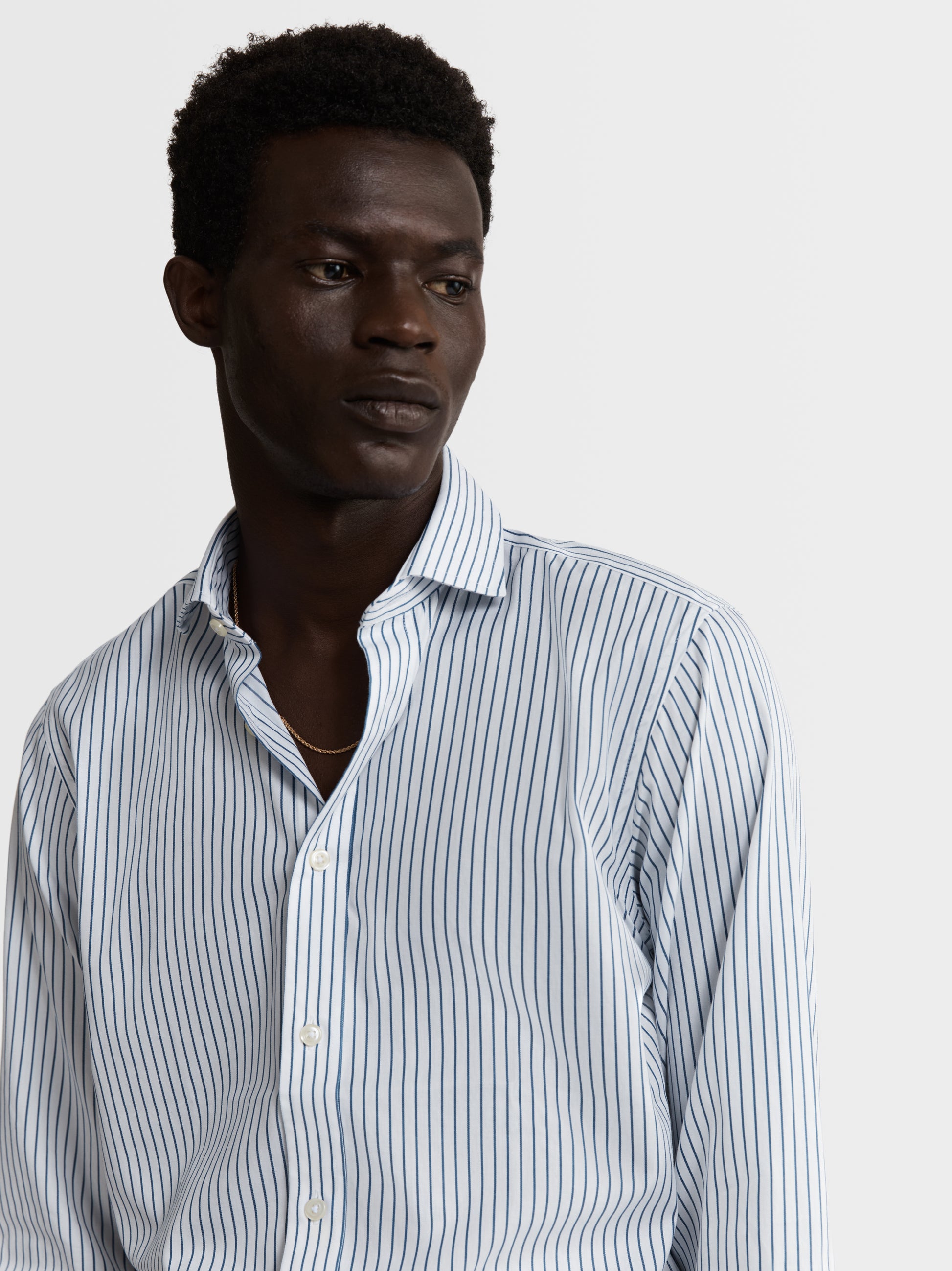 Image 1 of Non-Iron Navy Blue Bold Stripe Twill Slim Fit Single Cuff Semi Cutaway Collar Shirt