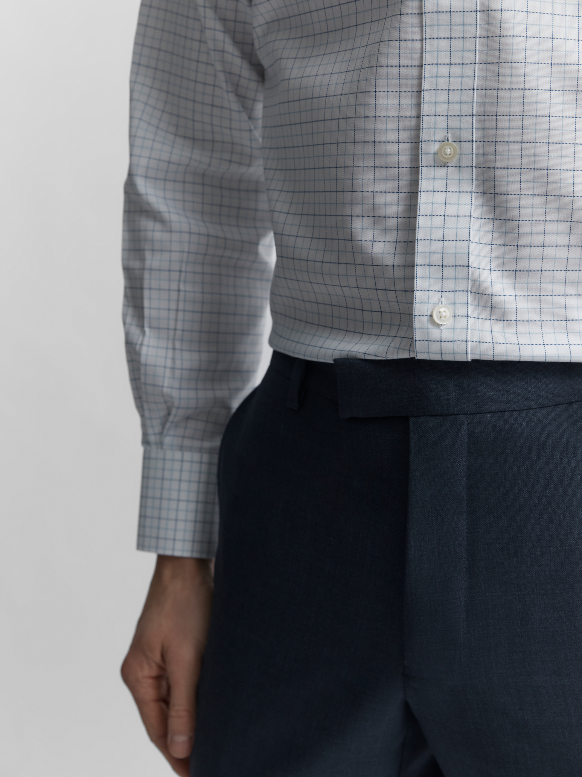 Image 3 of Non-Iron Navy & Blue Double Check Oxford Fitted Single Cuff Classic Collar Shirt
