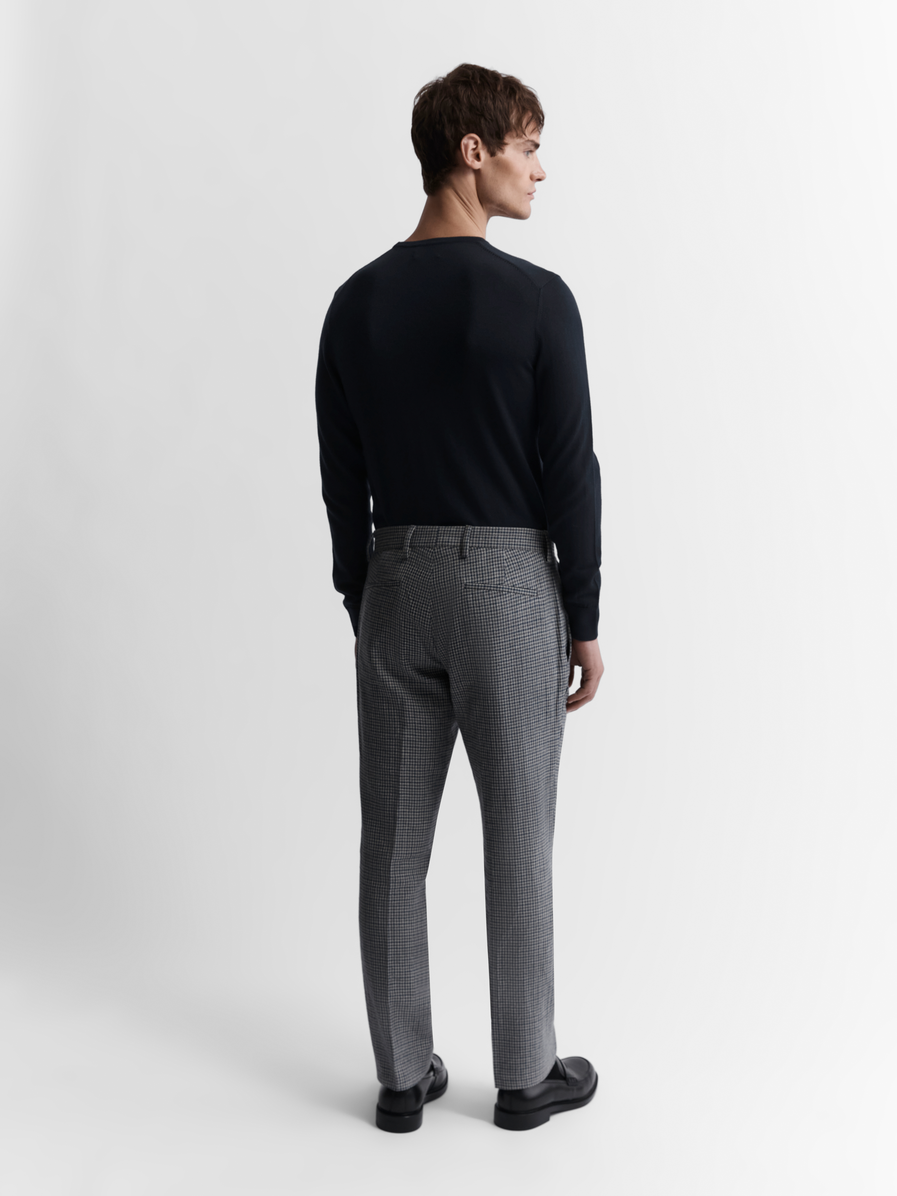 Brunello Cucinelli Virgin Wool Flannel Italian Fit Trousers - Medium Grey |  Editorialist