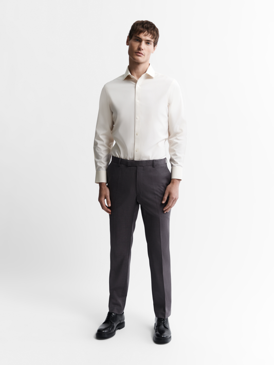 Image 2 of Non-Iron Ecru Plain Oxford Fitted Single Cuff Classic Collar Shirt